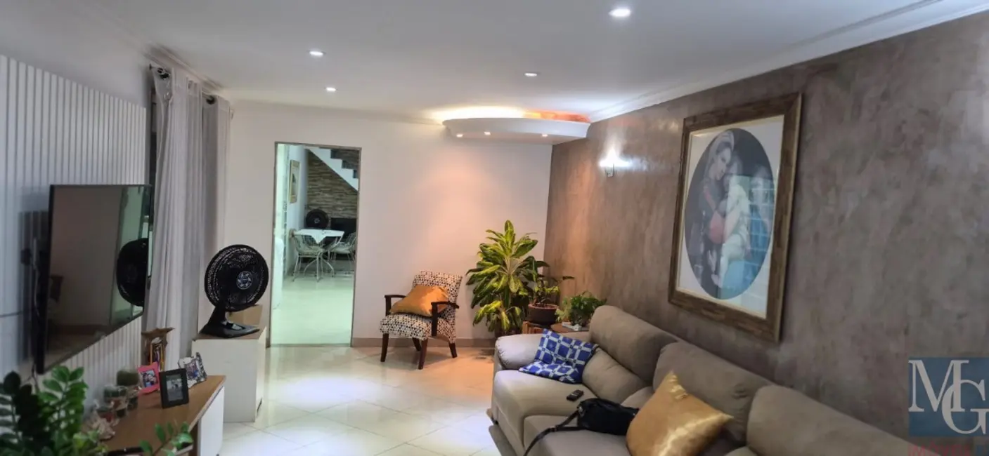 Foto 2 de Casa com 2 quartos à venda, 239m2 em Gramacho, Duque De Caxias - RJ