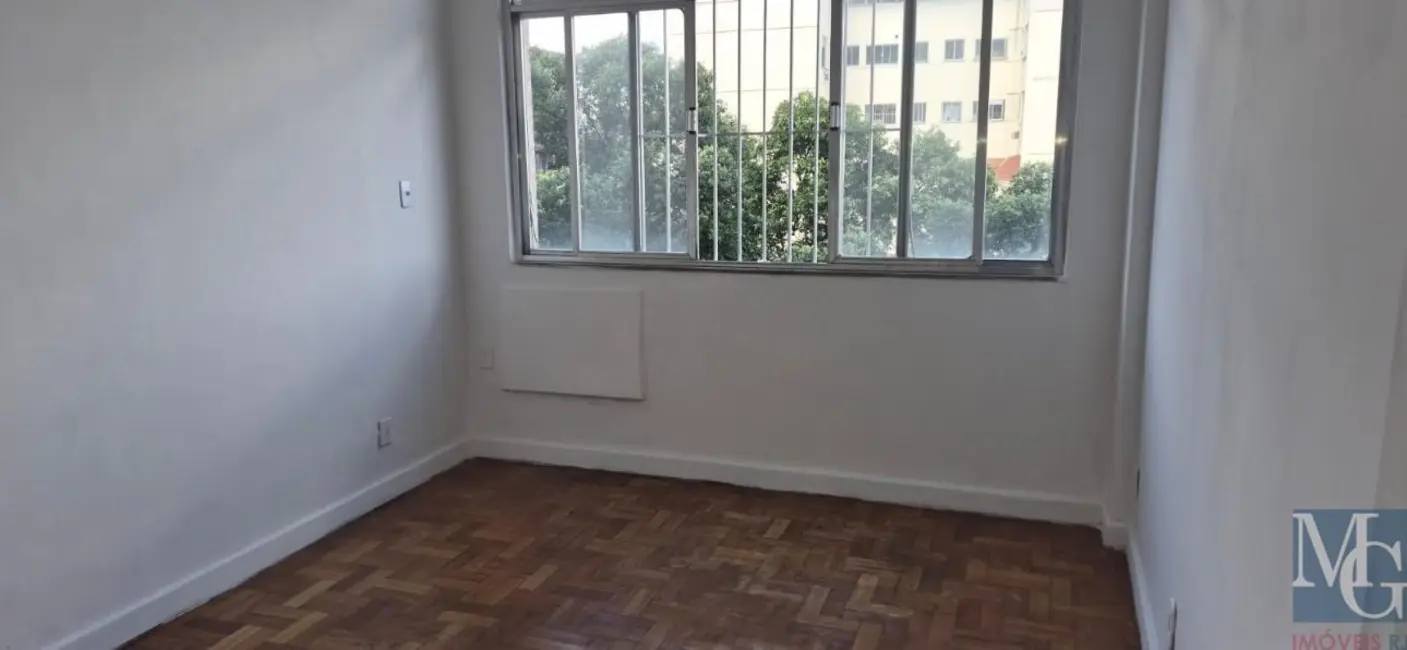 Apartamento com 3 quartos à venda, 80m2 em Jardim Vinte e Cinco de Agosto, Duque De Caxias - RJ - imagem 8 Foto 8 de Apartamento com 3 quartos à venda, 80m2 em Jardim Vinte e Cinco de Agosto, Duque De Caxias - RJ