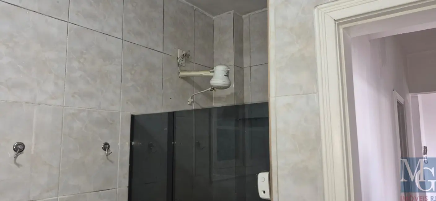 Apartamento com 3 quartos à venda, 80m2 em Jardim Vinte e Cinco de Agosto, Duque De Caxias - RJ - imagem 9 Foto 9 de Apartamento com 3 quartos à venda, 80m2 em Jardim Vinte e Cinco de Agosto, Duque De Caxias - RJ
