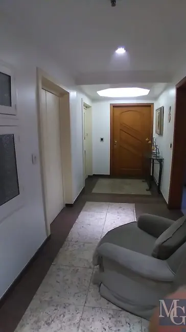 Apartamento com 4 quartos à venda, 195m2 em Jardim Vinte e Cinco de Agosto, Duque De Caxias - RJ - imagem 2 Foto 2 de Apartamento com 4 quartos à venda, 195m2 em Jardim Vinte e Cinco de Agosto, Duque De Caxias - RJ