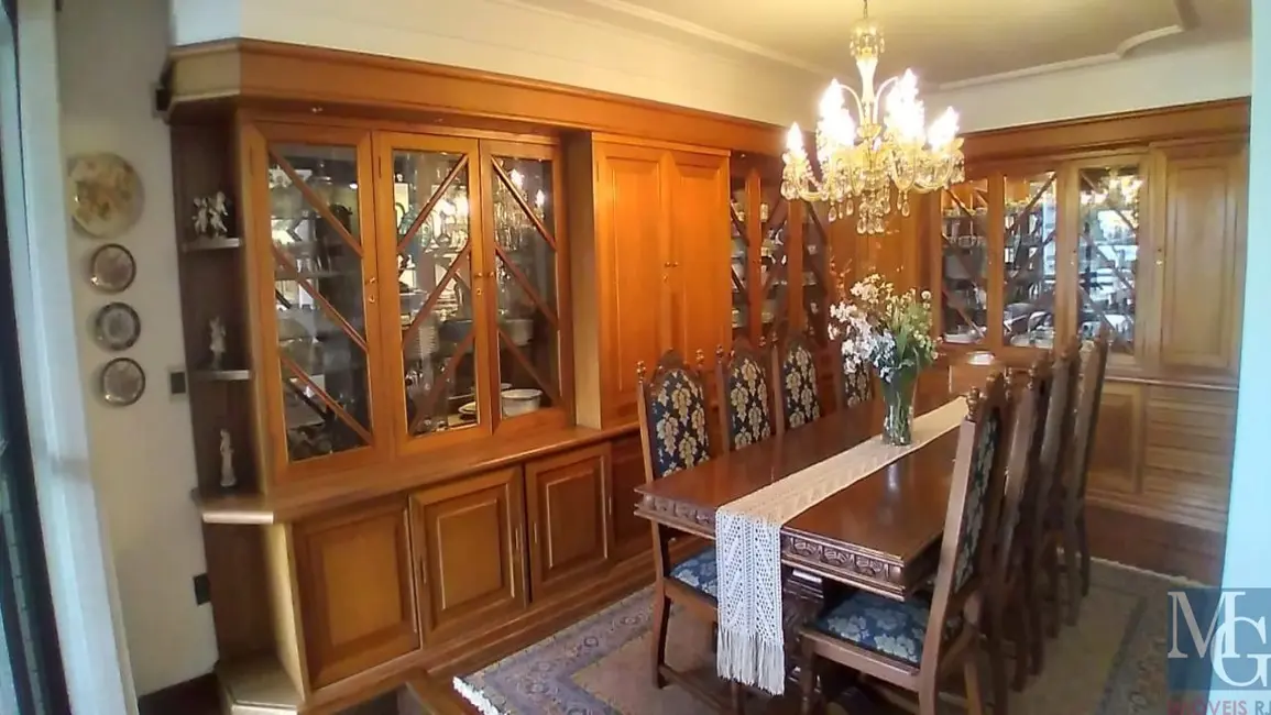 Apartamento com 4 quartos à venda, 195m2 em Jardim Vinte e Cinco de Agosto, Duque De Caxias - RJ - imagem 8 Foto 8 de Apartamento com 4 quartos à venda, 195m2 em Jardim Vinte e Cinco de Agosto, Duque De Caxias - RJ