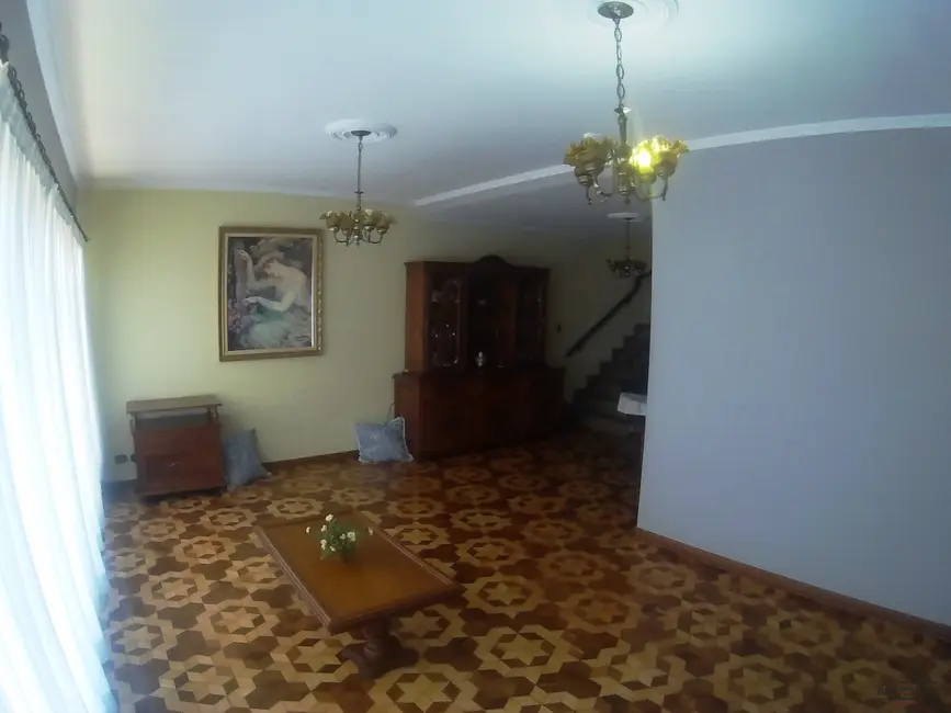 Foto 2 de Casa com 4 quartos para alugar, 323m2 em Vila Jacuí, São Paulo - SP