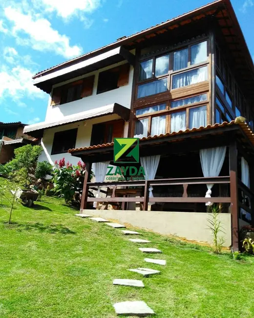 Foto 1 de Casa com 4 quartos à venda, 300m2 em São Pedro da Serra, Nova Friburgo - RJ