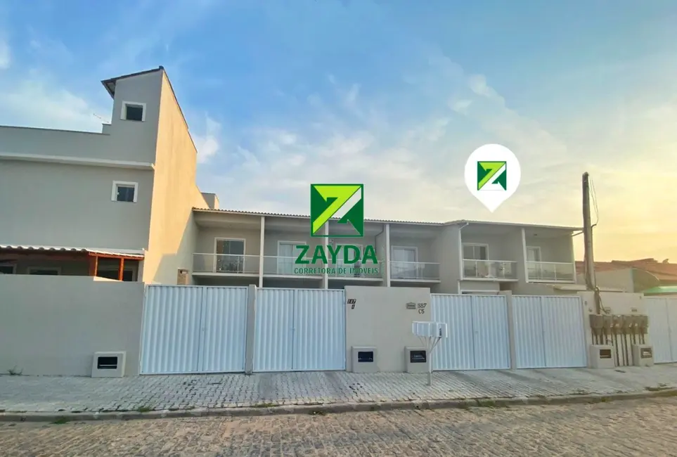 Foto 2 de Casa com 3 quartos à venda, 90m2 em Casimiro De Abreu - RJ