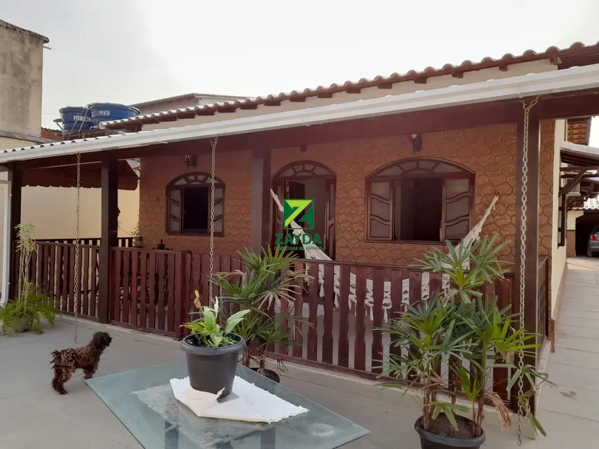Foto 1 de Casa com 3 quartos à venda, 360m2 em Casimiro De Abreu - RJ