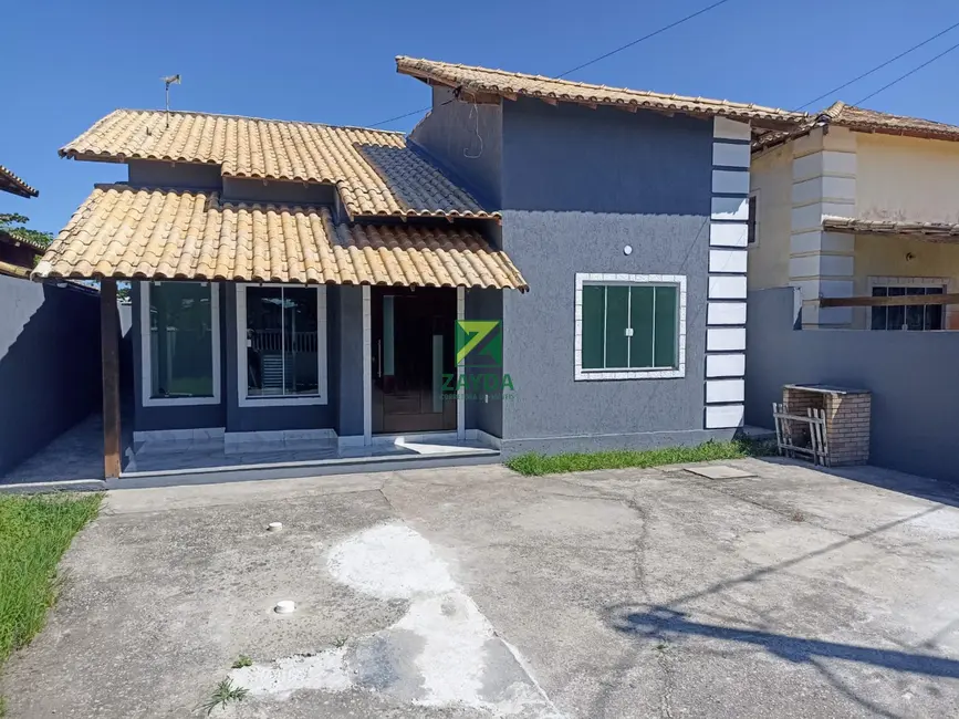 Foto 1 de Casa com 2 quartos à venda, 69m2 em Casimiro De Abreu - RJ