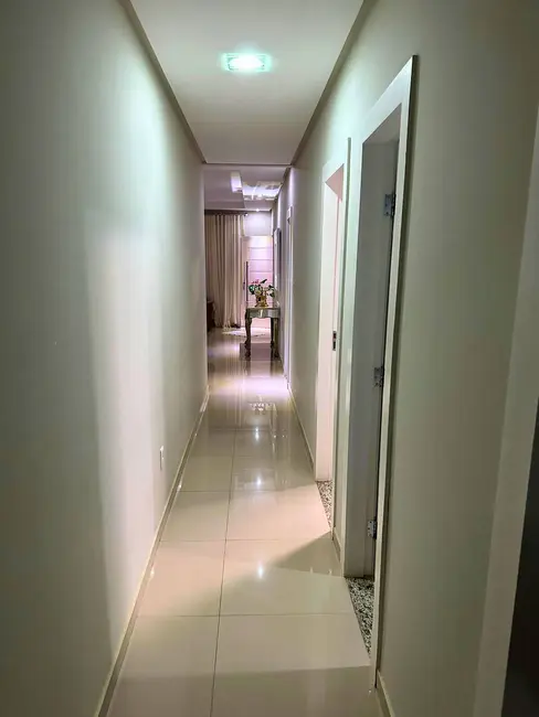 Casa com 3 quartos à venda, 134m2 em Primavera, Vitoria Da Conquista - BA - imagem 9 Foto 9 de Casa com 3 quartos à venda, 134m2 em Primavera, Vitoria Da Conquista - BA