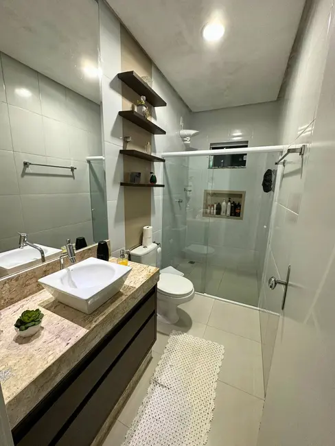 Casa com 3 quartos à venda, 134m2 em Primavera, Vitoria Da Conquista - BA - imagem 8 Foto 8 de Casa com 3 quartos à venda, 134m2 em Primavera, Vitoria Da Conquista - BA