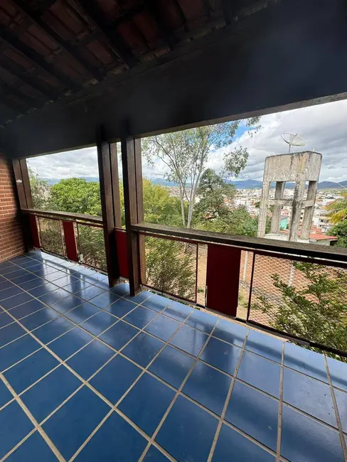 Casa com 7 quartos à venda, 450m2 em São Luís, Jequie - BA - imagem 8 Foto 8 de Casa com 7 quartos à venda, 450m2 em São Luís, Jequie - BA