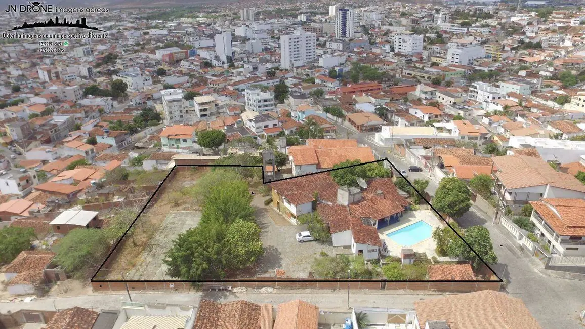 Casa com 7 quartos à venda, 450m2 em São Luís, Jequie - BA - imagem 3 Foto 3 de Casa com 7 quartos à venda, 450m2 em São Luís, Jequie - BA