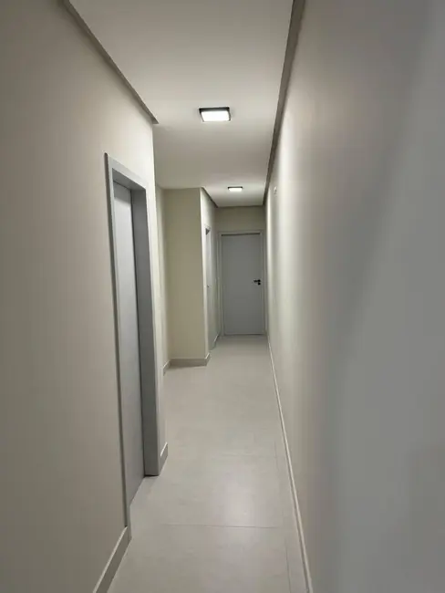 Foto 6 de Casa com 3 quartos à venda, 195m2 em Universidade, Vitoria Da Conquista - BA