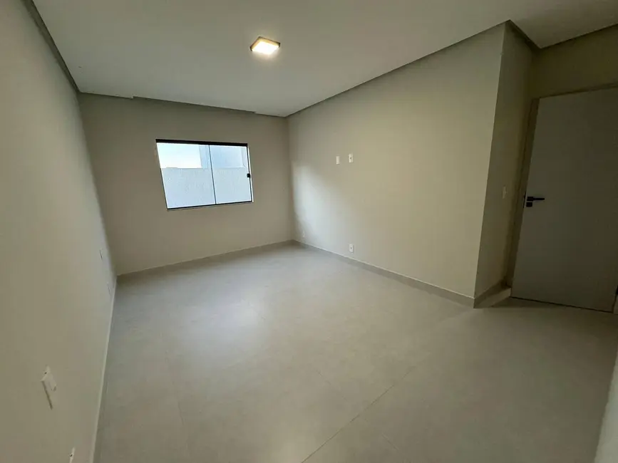 Foto 7 de Casa com 3 quartos à venda, 195m2 em Universidade, Vitoria Da Conquista - BA