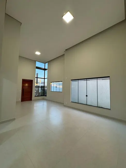 Foto 3 de Casa com 3 quartos à venda, 195m2 em Universidade, Vitoria Da Conquista - BA