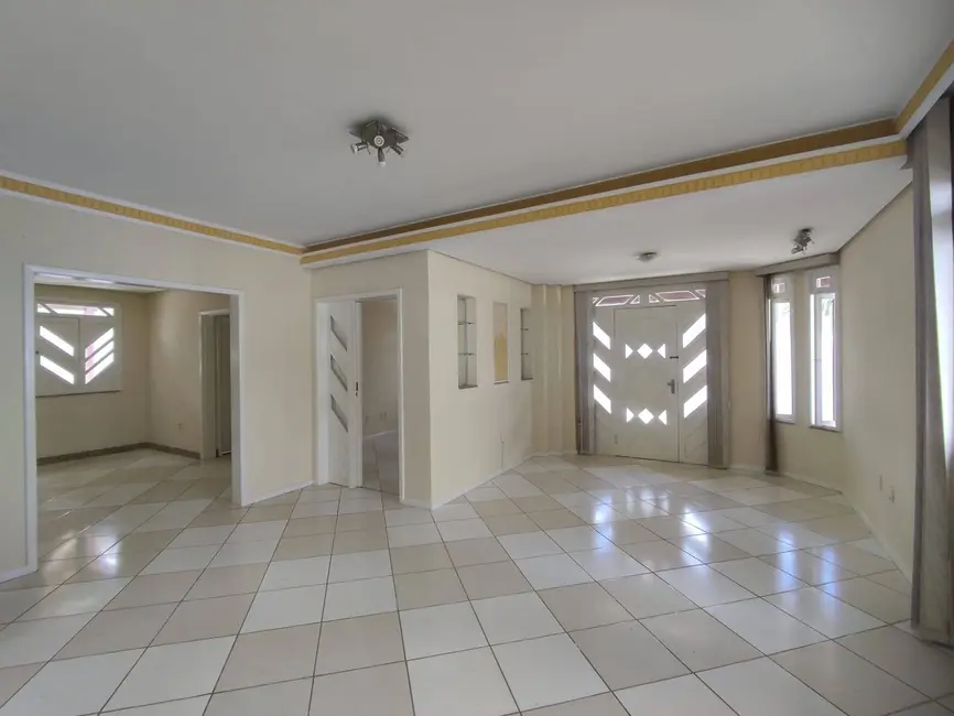 Foto 7 de Casa com 4 quartos à venda, 360m2 em Felícia, Vitoria Da Conquista - BA