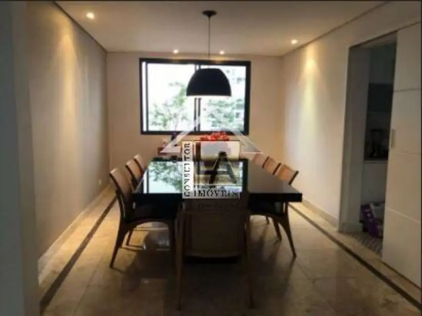Apartamento com 4 quartos à venda e para alugar, 290m2 em Campo Belo, São Paulo - SP - imagem 4 Foto 4 de Apartamento com 4 quartos à venda e para alugar, 290m2 em Campo Belo, São Paulo - SP