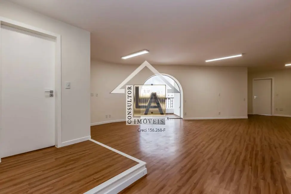 Apartamento com 3 quartos à venda, 169m2 em Indianópolis, São Paulo - SP - imagem 4 Foto 4 de Apartamento com 3 quartos à venda, 169m2 em Indianópolis, São Paulo - SP