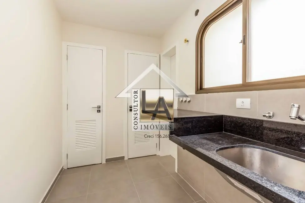 Apartamento com 3 quartos à venda, 169m2 em Indianópolis, São Paulo - SP - imagem 9 Foto 9 de Apartamento com 3 quartos à venda, 169m2 em Indianópolis, São Paulo - SP