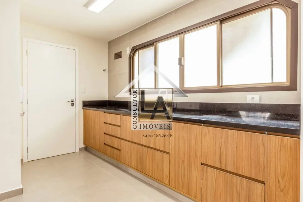 Apartamento com 3 quartos à venda, 169m2 em Indianópolis, São Paulo - SP - imagem 6 Foto 6 de Apartamento com 3 quartos à venda, 169m2 em Indianópolis, São Paulo - SP