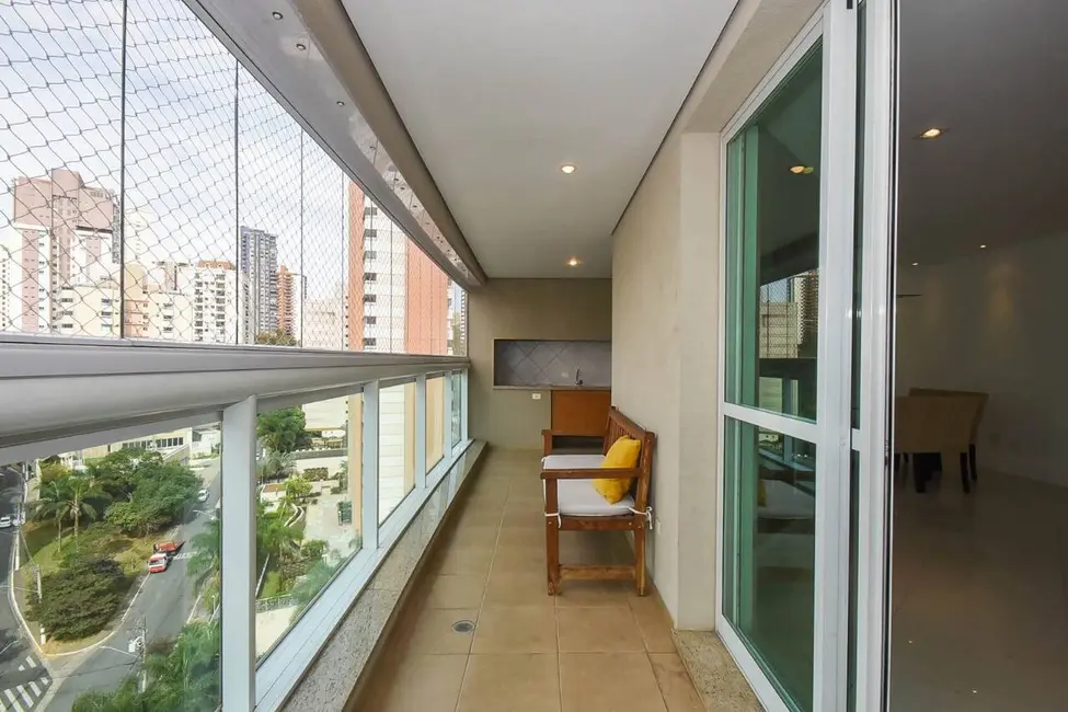 Foto 2 de Apartamento com 3 quartos à venda, 193m2 em Vila Suzana, São Paulo - SP