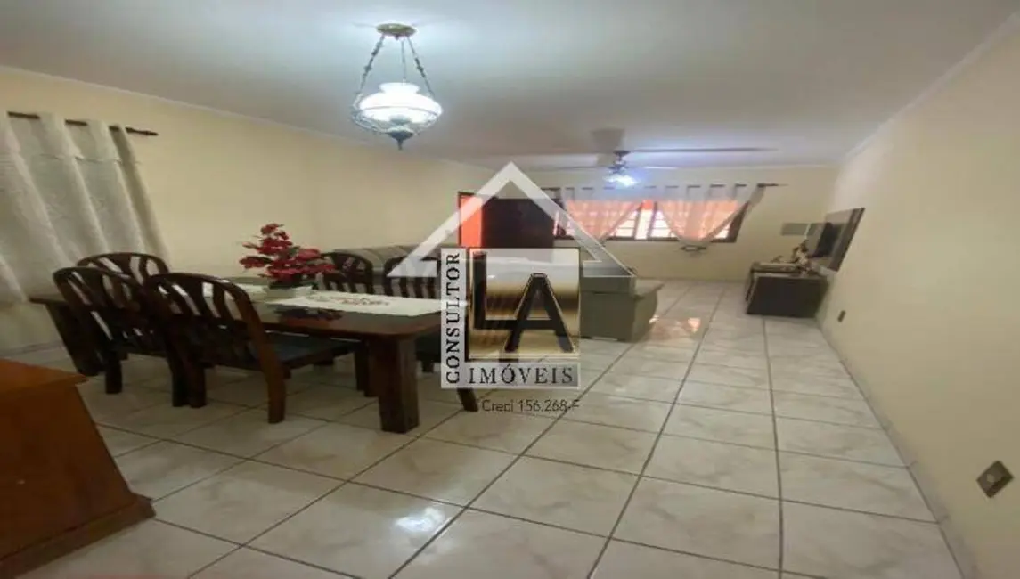 Casa com 3 quartos à venda, 150m2 em Vila Almeida, Indaiatuba - SP - imagem 5 Foto 5 de Casa com 3 quartos à venda, 150m2 em Vila Almeida, Indaiatuba - SP