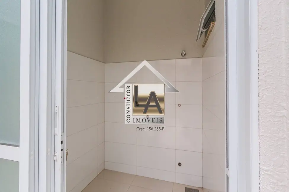 Foto 10 de Casa de Condomínio com 3 quartos à venda e para alugar, 105m2 em Jardins do Império, Indaiatuba - SP