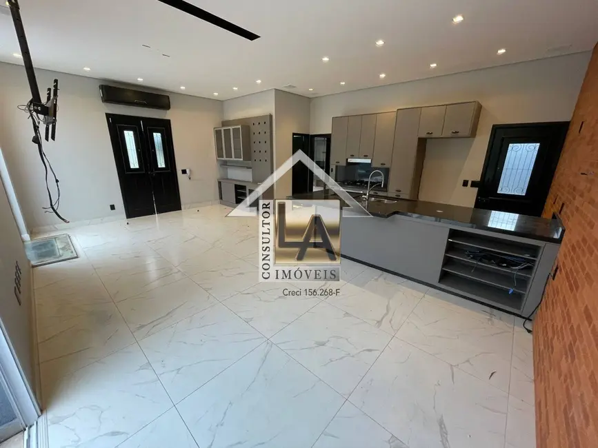 Foto 1 de Casa com 3 quartos à venda, 154m2 em Vila Alpes Suíços, Indaiatuba - SP