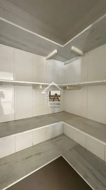 Casa com 3 quartos à venda, 247m2 em Recanto Campestre Internacional de Viracopos Gleba 4, Indaiatuba - SP - imagem 6 Foto 6 de Casa com 3 quartos à venda, 247m2 em Recanto Campestre Internacional de Viracopos Gleba 4, Indaiatuba - SP