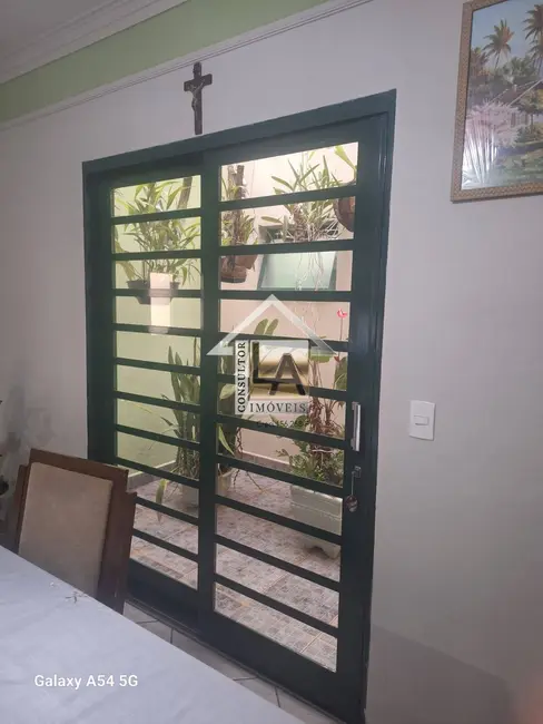 Foto 4 de Casa com 3 quartos à venda, 163m2 em Jardim Europa, Indaiatuba - SP