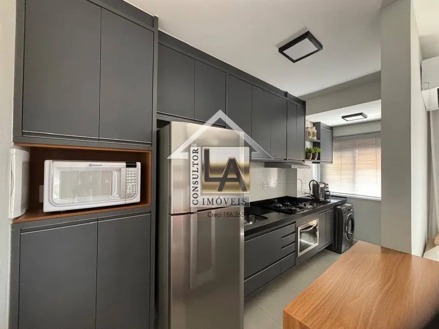 Foto 4 de Apartamento com 2 quartos à venda e para alugar, 51m2 em Indaiatuba - SP