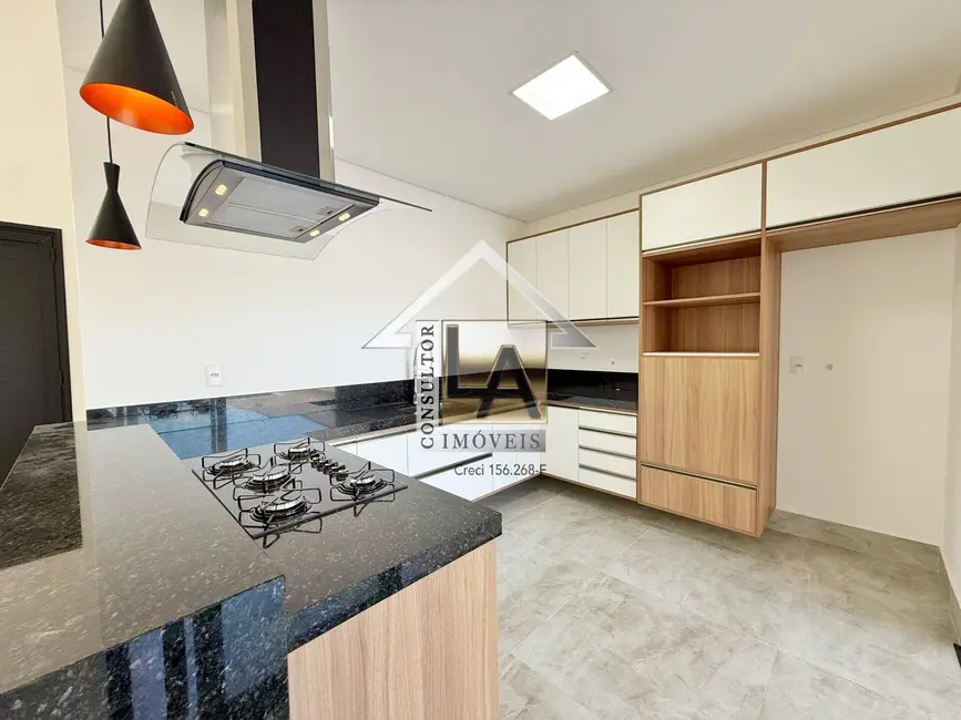 Foto 9 de Casa com 3 quartos à venda e para alugar, 188m2 em Indaiatuba - SP