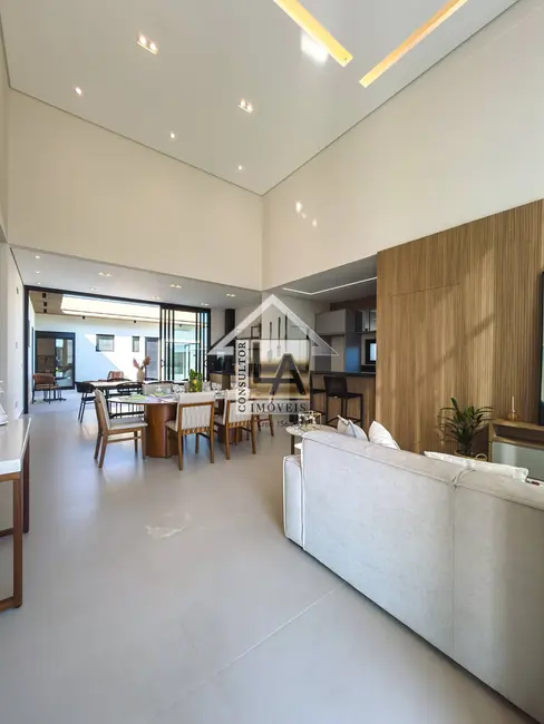 Foto 7 de Casa com 3 quartos à venda, 220m2 em Indaiatuba - SP
