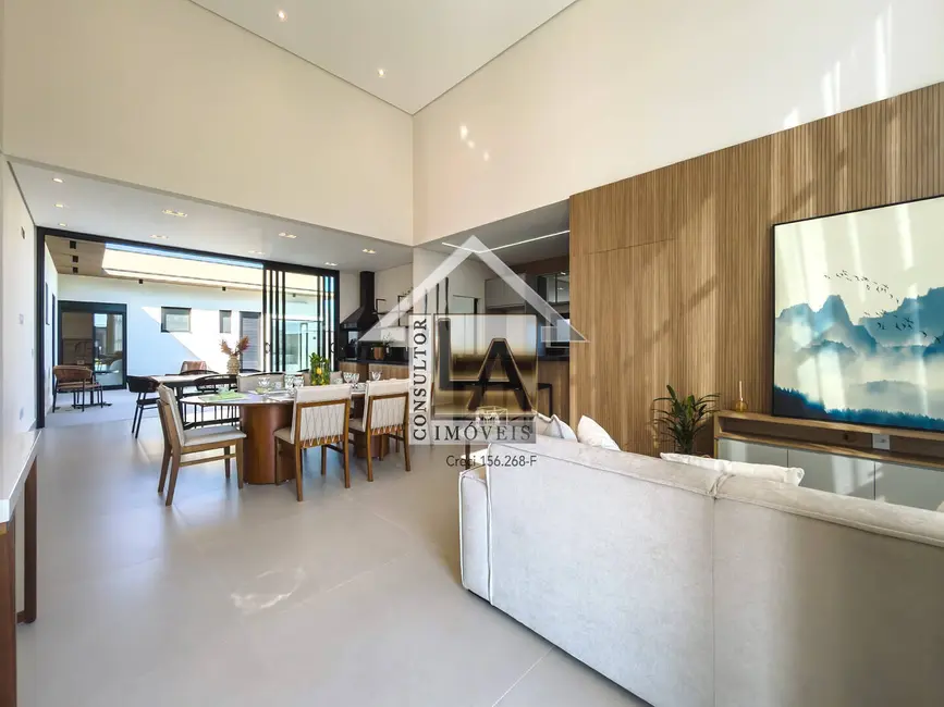 Foto 6 de Casa com 3 quartos à venda, 220m2 em Indaiatuba - SP