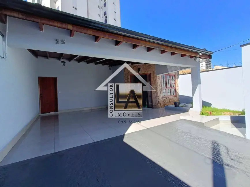 Foto 2 de Casa com 3 quartos à venda, 200m2 em Centro, Indaiatuba - SP
