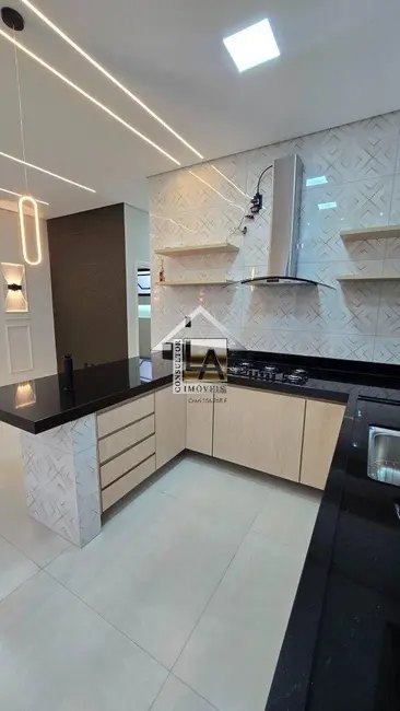 Foto 8 de Casa com 2 quartos à venda, 117m2 em Jardim Colonial, Indaiatuba - SP