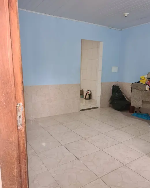 Foto 2 de Casa com 1 quarto à venda, 40m2 em Guaratiba, Rio De Janeiro - RJ