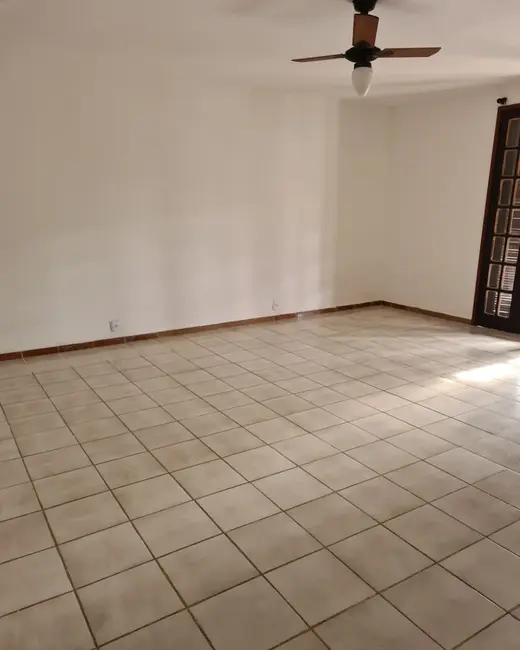 Casa com 4 quartos à venda, 420m2 em Rio De Janeiro - RJ - imagem 7 Foto 7 de Casa com 4 quartos à venda, 420m2 em Rio De Janeiro - RJ