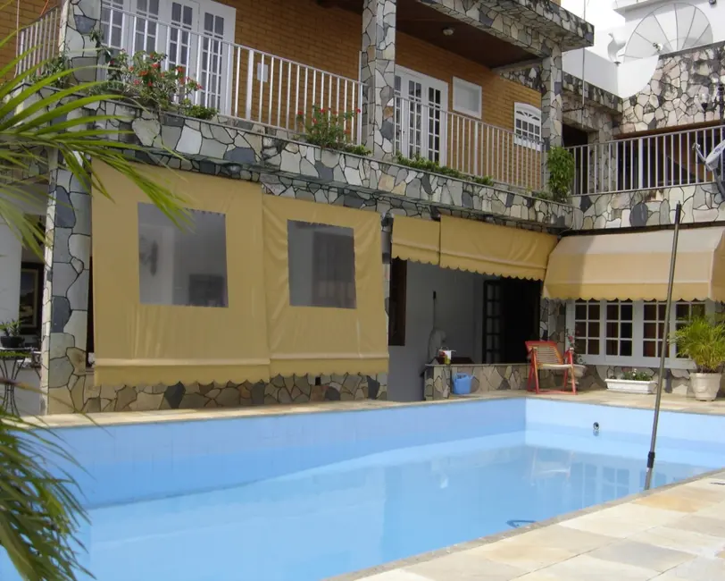 Foto 1 de Casa com 5 quartos à venda, 480m2 em Rio De Janeiro - RJ