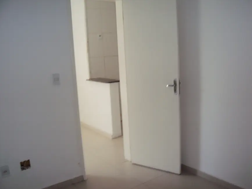 Apartamento com 2 quartos para alugar em Rio De Janeiro - RJ - imagem 8 Foto 8 de Apartamento com 2 quartos para alugar em Rio De Janeiro - RJ