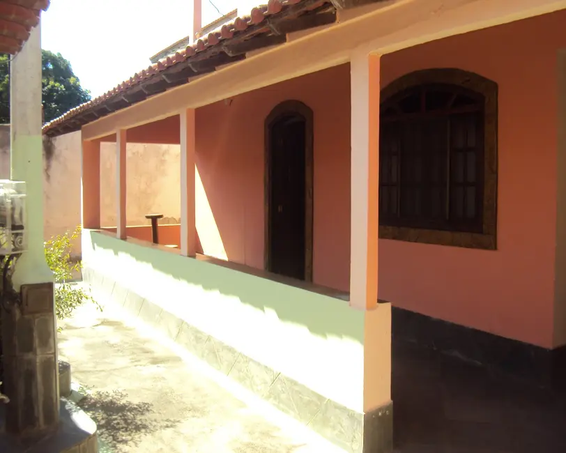 Foto 2 de Casa com 2 quartos para alugar, 220m2 em Pedra de Guaratiba, Rio De Janeiro - RJ