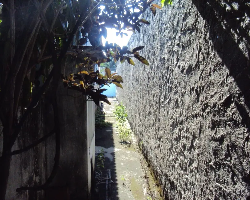 Foto 2 de Casa com 1 quarto à venda, 60m2 em Rio De Janeiro - RJ