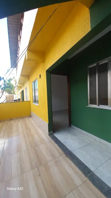 Foto 1 de Casa de Condomínio com 2 quartos para alugar, 53m2 em Pedra de Guaratiba, Rio De Janeiro - RJ
