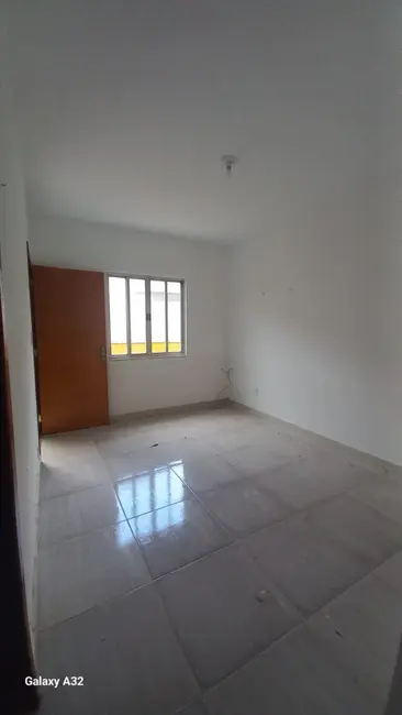 Foto 3 de Casa de Condomínio com 2 quartos para alugar, 53m2 em Pedra de Guaratiba, Rio De Janeiro - RJ