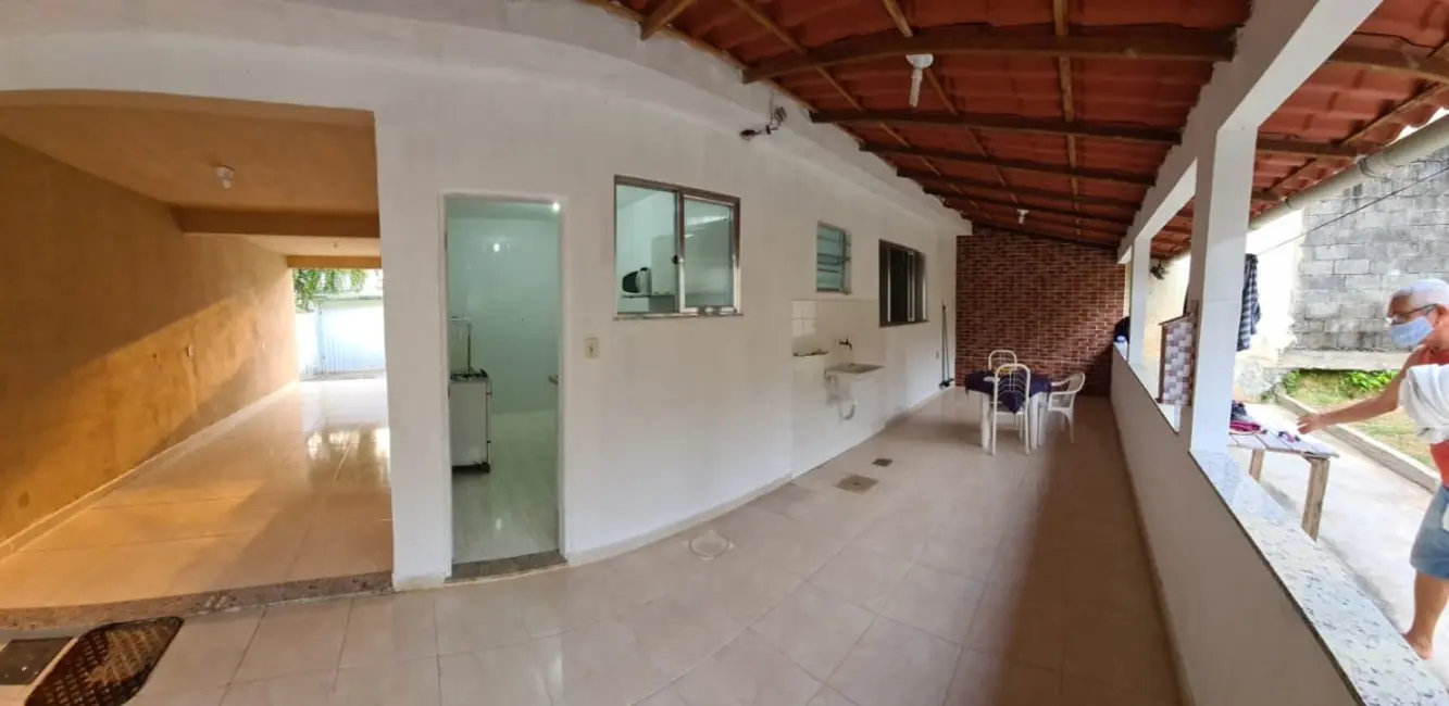 Foto 2 de Casa com 2 quartos à venda, 90m2 em Rio De Janeiro - RJ