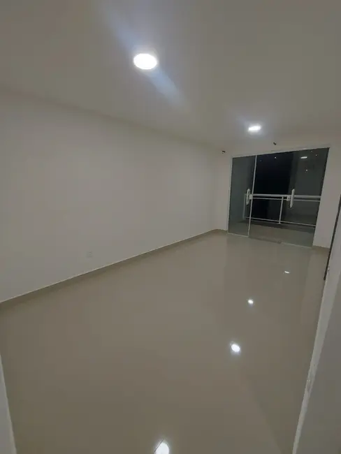 Foto 2 de Apartamento com 2 quartos para alugar em Pedra de Guaratiba, Rio De Janeiro - RJ