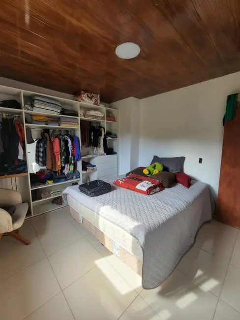 Casa com 3 quartos à venda em Pedra de Guaratiba, Rio De Janeiro - RJ - imagem 4 Foto 4 de Casa com 3 quartos à venda em Pedra de Guaratiba, Rio De Janeiro - RJ