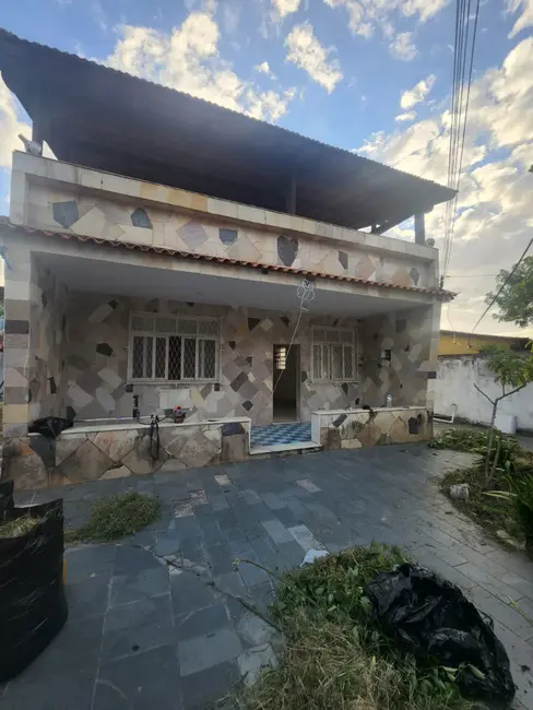 Foto 1 de Casa com 3 quartos à venda e para alugar, 720m2 em Pedra de Guaratiba, Rio De Janeiro - RJ