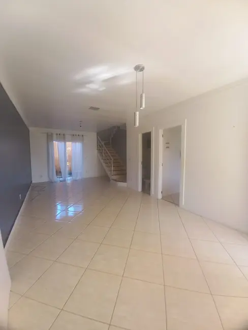 Casa de Condomínio com 3 quartos à venda em Pedra de Guaratiba, Rio De Janeiro - RJ - imagem 2 Foto 2 de Casa de Condomínio com 3 quartos à venda em Pedra de Guaratiba, Rio De Janeiro - RJ