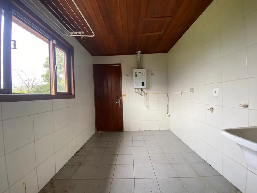 Sítio / Rancho com 5 quartos à venda, 14000m2 em Guaratiba, Rio De Janeiro - RJ - imagem 6 Foto 6 de Sítio / Rancho com 5 quartos à venda, 14000m2 em Guaratiba, Rio De Janeiro - RJ