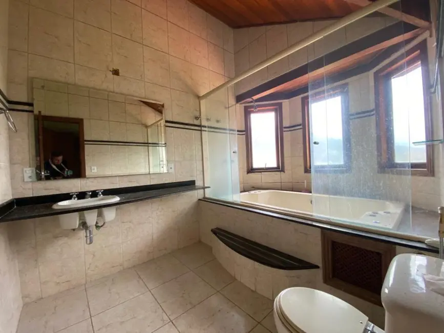 Sítio / Rancho com 5 quartos à venda, 14000m2 em Guaratiba, Rio De Janeiro - RJ - imagem 8 Foto 8 de Sítio / Rancho com 5 quartos à venda, 14000m2 em Guaratiba, Rio De Janeiro - RJ
