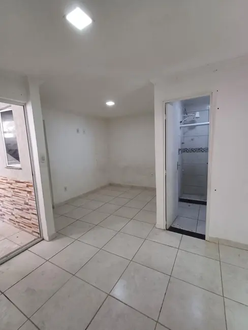 Foto 4 de Apartamento com 1 quarto à venda em Pedra de Guaratiba, Rio De Janeiro - RJ